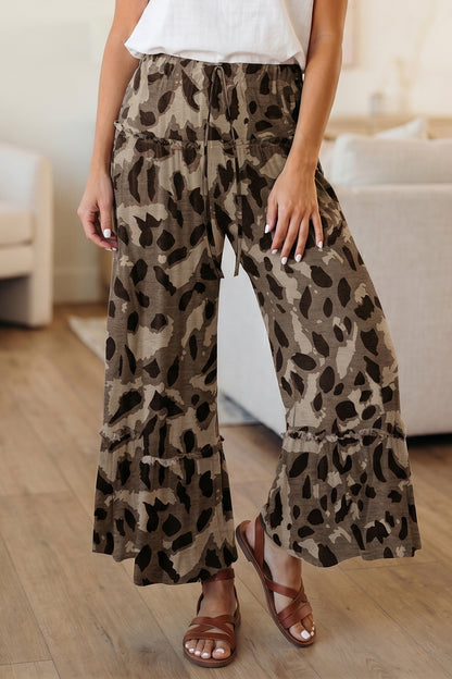 Weekend Roamer Pants